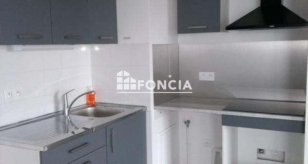 Location Studio 40.48 m² - Jouy-le-moutier 95280