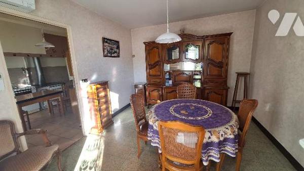 Batisse avec terrain constructible