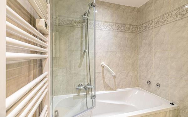 Appartement à vendre    3 pièces • 54,10 m2 Cannes