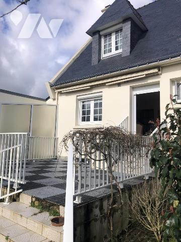 Maison située au centre de Saint-Philibert