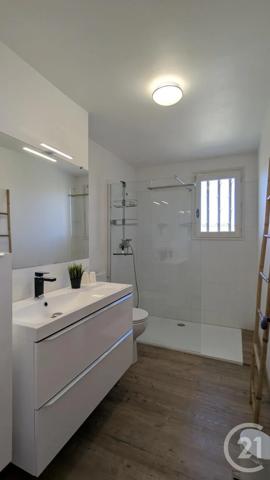 Maison à vendre  8 pièces - 197,04 m 2   AIMARGUES  - 30
