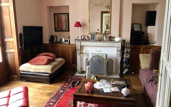 Maison à vendre    11 pièces •  Angoulême