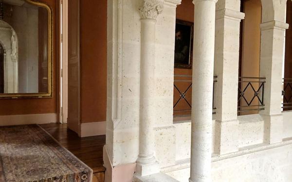 Maison à vendre    11 pièces •  Angoulême