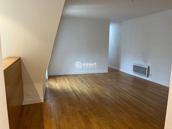 Location Appartement 3 pièces 67.7 m² - Paris 75017