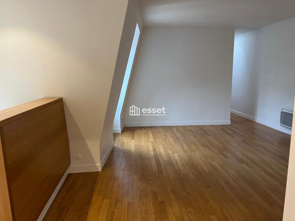 Location Appartement 3 pièces 67.7 m² - Paris 75017