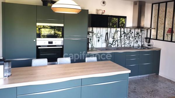 Appartement 4 pièces dernier étage avec terrasse de 52 m2 SAINT MAUR DES FOSSES (94)