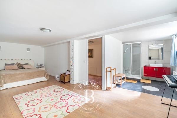 Saint-Germain-en-Laye, Maison 6 Chambres -  276 m² à vendre