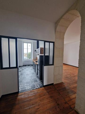 Ensemble immobilier de 2 immeubles de rapport 17400 St Jean d'Angély