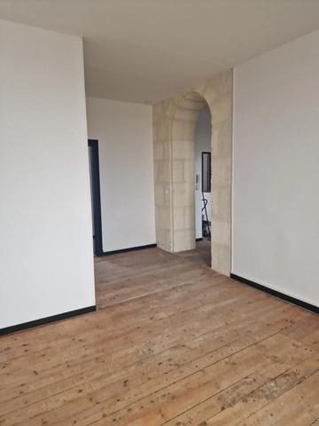 Ensemble immobilier de 2 immeubles de rapport 17400 St Jean d'Angély