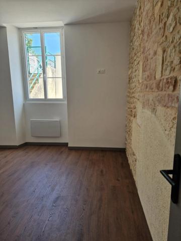 Ensemble immobilier de 2 immeubles de rapport 17400 St Jean d'Angély