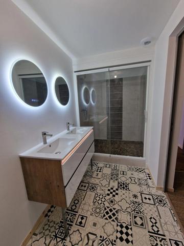 Ensemble immobilier de 2 immeubles de rapport 17400 St Jean d'Angély