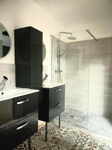 Ensemble immobilier de 2 immeubles de rapport 17400 St Jean d'Angély