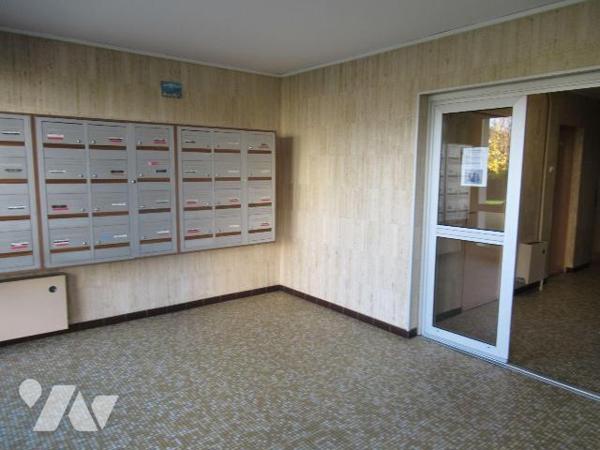 A vendre aux enchères le 11 février 2026 Situé à TROYES au 8c parc des Noels . Appartement de 6...