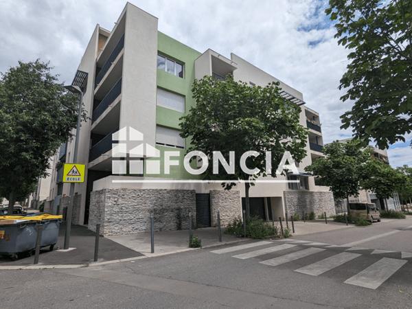 Location Studio meublé 33.7 m² - 91 AVENUE ROGER COUDERC Montpellier 34000