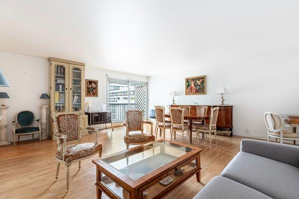 2 pièce(s) 67.59 m2 Balcon -place de parking