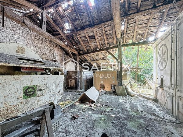 Maison rénovée avec une seconde maison et dépendances entre Barbezieux et Angoulême