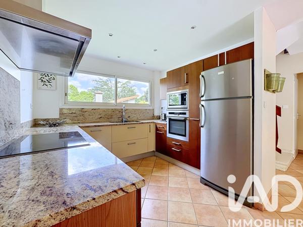 Maison à vendre 7 pièces 215,75 m² Auzeville-Tolosane