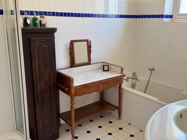 Très bien située et agencée