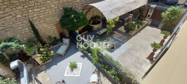 Carpentras - Hôtel Particulier 1850 - 252 m² - 9 pièces - 5 chambres - Cour intérieure