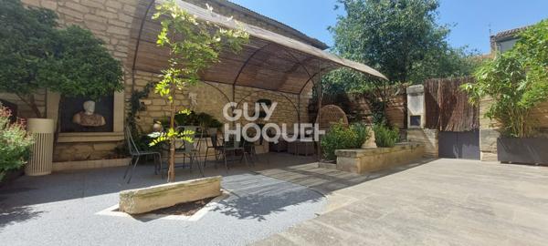 Carpentras - Hôtel Particulier 1850 - 252 m² - 9 pièces - 5 chambres - Cour intérieure