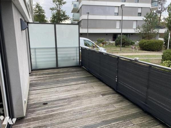 APPARTEMENT T1 BIS AVEC GARAGE