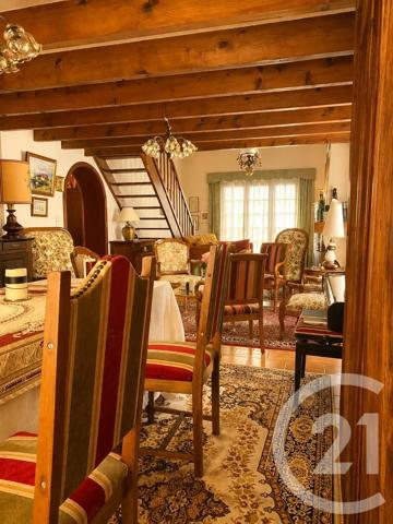 Maison à vendre  6 pièces - 158,21 m 2   LA ROCHE SUR YON  - 85