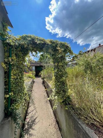 Achat - Maison Toutlemonde 49360 5 pièces 176 m 2 306 m 2