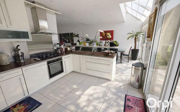 Maison à vendre    6 pièces • 137 m2 Clamart