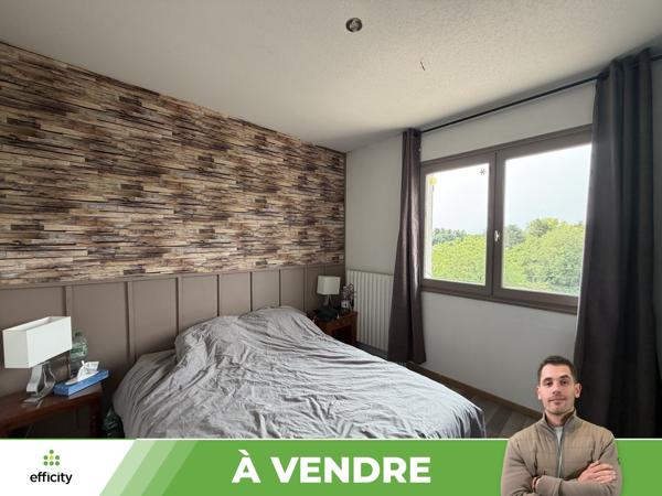 Maison
         7 pièces
        - 170 m² 252 000 € *