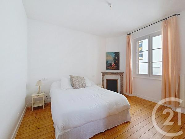 Maison à vendre  6 pièces - 147 m 2   ST MALO  - 35