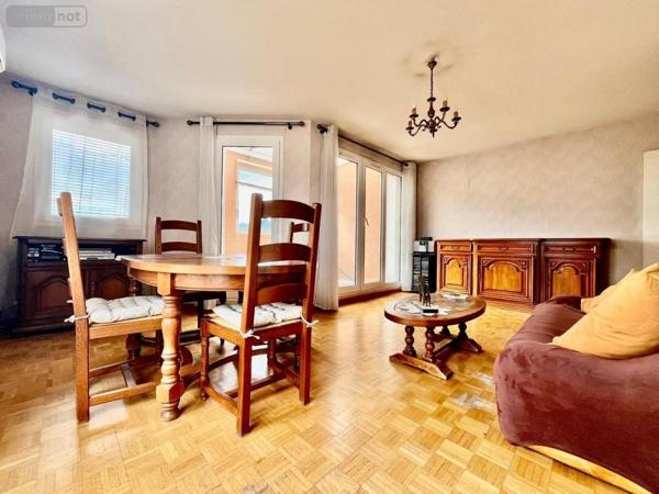 Appartement à vendre à Carnoux-en-Provence dans les Bouches-du-Rhône (13470), ref : 13165-6