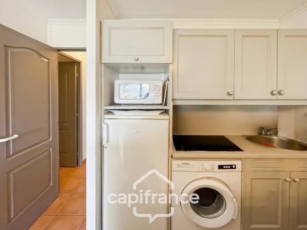 Domaine et golf de Pont Royal, appartement en rez-de-jardin de 42 m2 , 1 chambre et un chambre cabine , place de stationnement