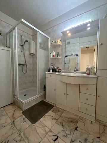 Cagnes-sur-Mer (06800) APPARTEMENT PROCHE MER AVEC GARAGE