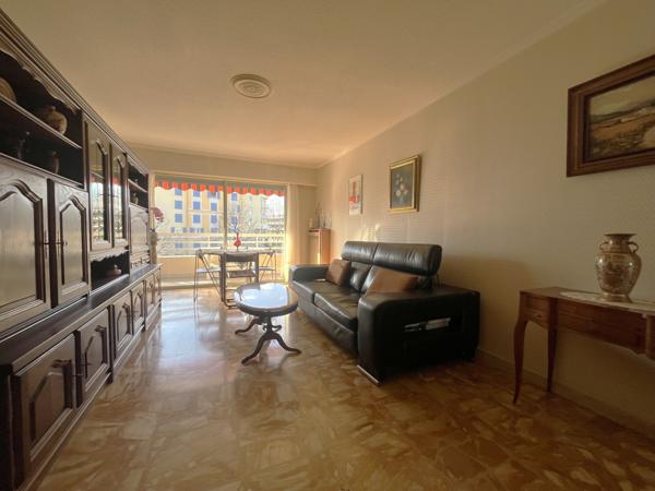 Cagnes-sur-Mer (06800) APPARTEMENT PROCHE MER AVEC GARAGE