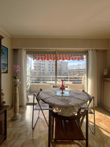 Cagnes-sur-Mer (06800) APPARTEMENT PROCHE MER AVEC GARAGE