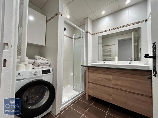 Appartement à louer 2 pièces 65.66m² Villefranche-sur-Saône (69400)