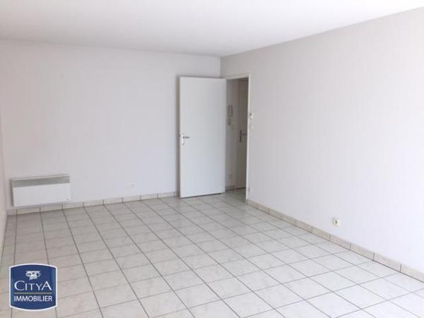 Appartement à louer 2 pièces 48.73m²