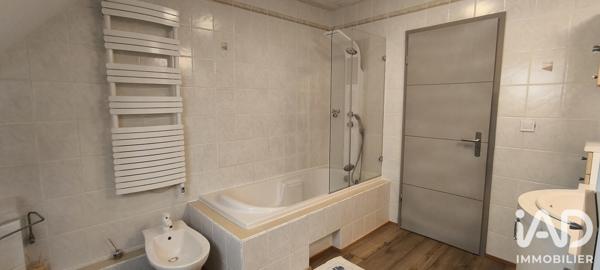 Maison à vendre 7 pièces 120 m² Plancher-Bas