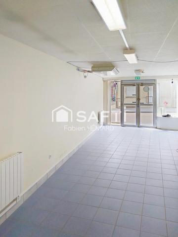 EMPLACEMENT NUMERO UN