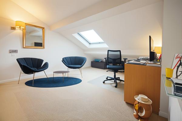 Appartement
         4 pièces
        - 93 m² Exclusivité 349 000 € *