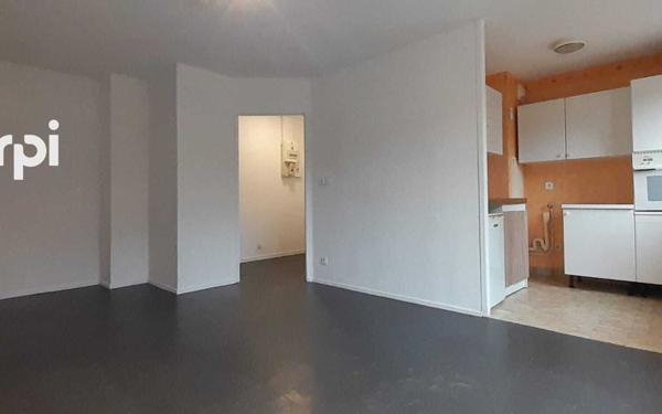 Appartement à vendre    1 pièce • 29,18 m2 Saint-Fargeau-Ponthierry