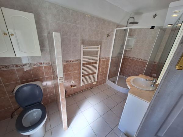 EYGUIERES - Maison de charme - 3 pièces - 86 m² - Terrasses