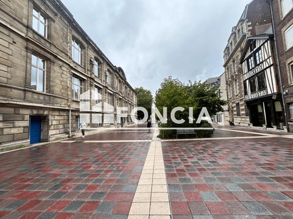 Location Studio 27.26 m² - 4 PLACE RESTOUT Rouen 76000