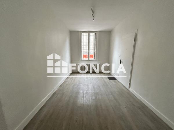 Location Studio 27.26 m² - 4 PLACE RESTOUT Rouen 76000