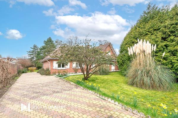Maison à vendre 7 pièces 180m² Saint-Amand-les-Eaux (59230)