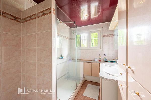 Maison à vendre 7 pièces 180m² Saint-Amand-les-Eaux (59230)