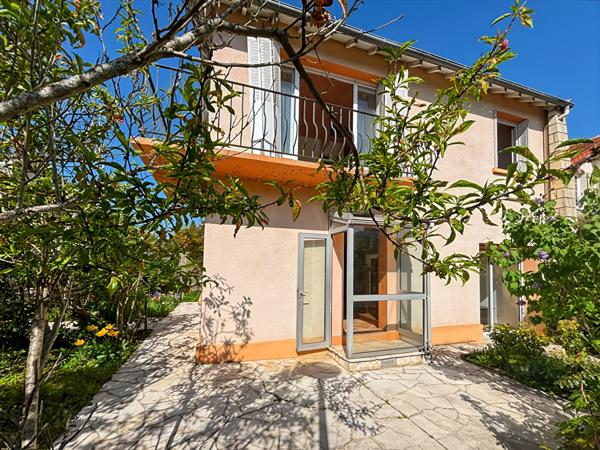 Maison Verrieres Le Buisson