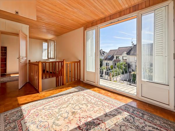 Maison Verrieres Le Buisson