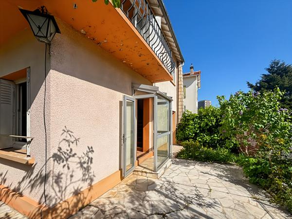 Maison Verrieres Le Buisson