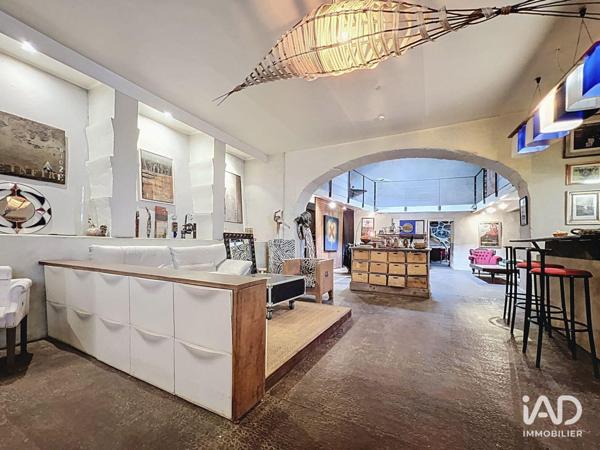 Location boutique/local commercial 150 m² Apt